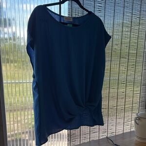 Gilli Women's Deep Blue Twist Blouse